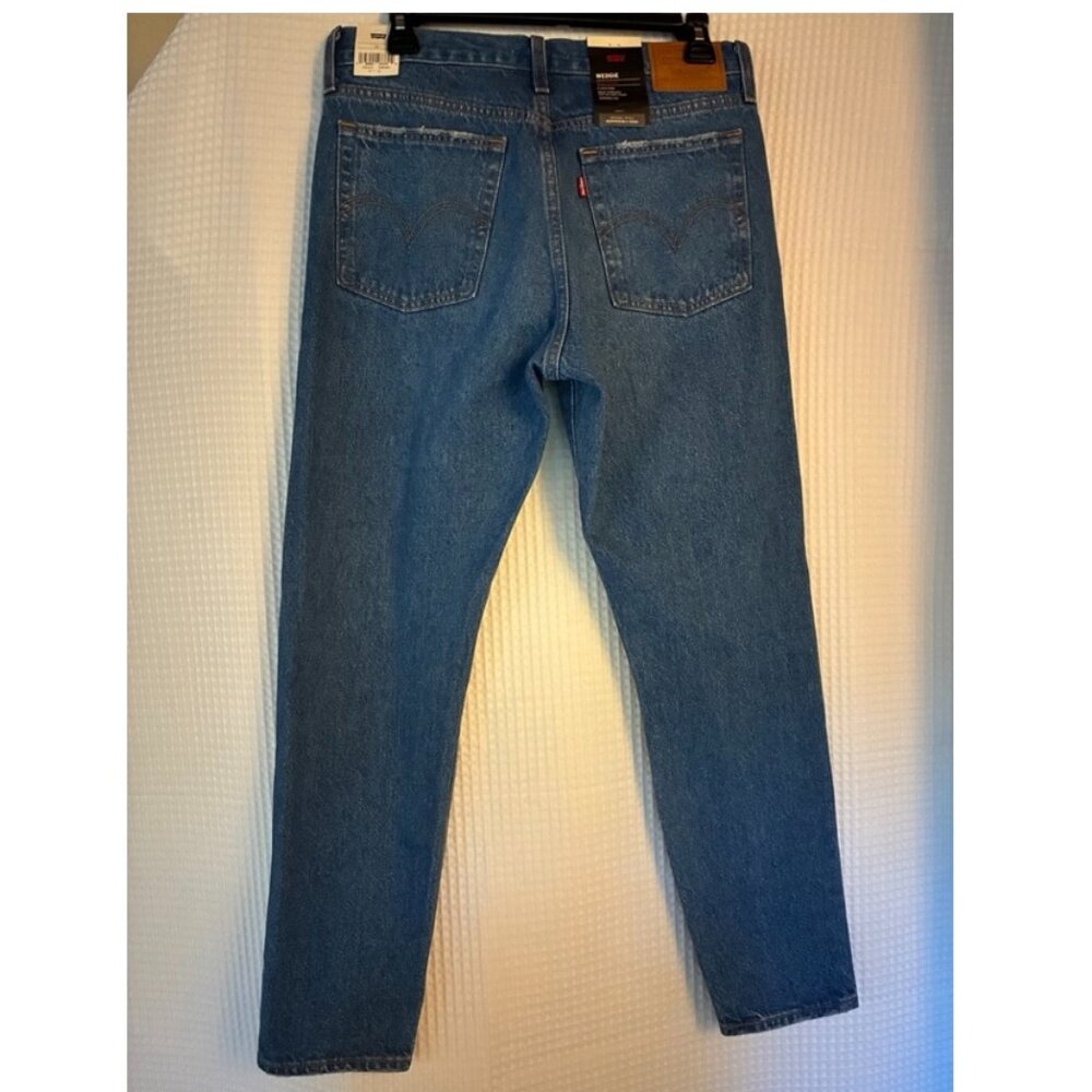 Levi's cult favorite wedgie jeans | Brand new w/ tags